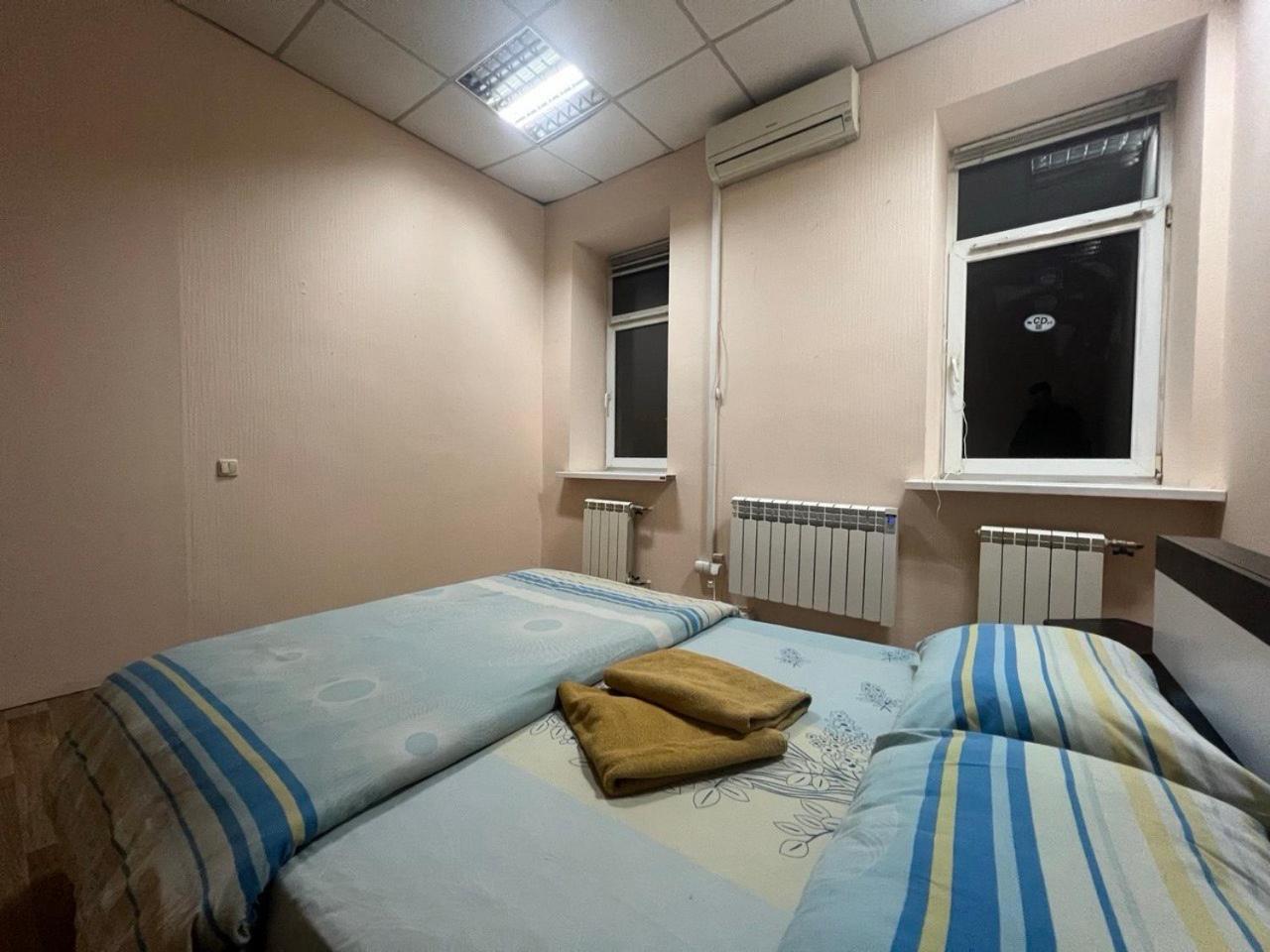 Міні-Готель "Старовокзальний" Kiev Bagian luar foto